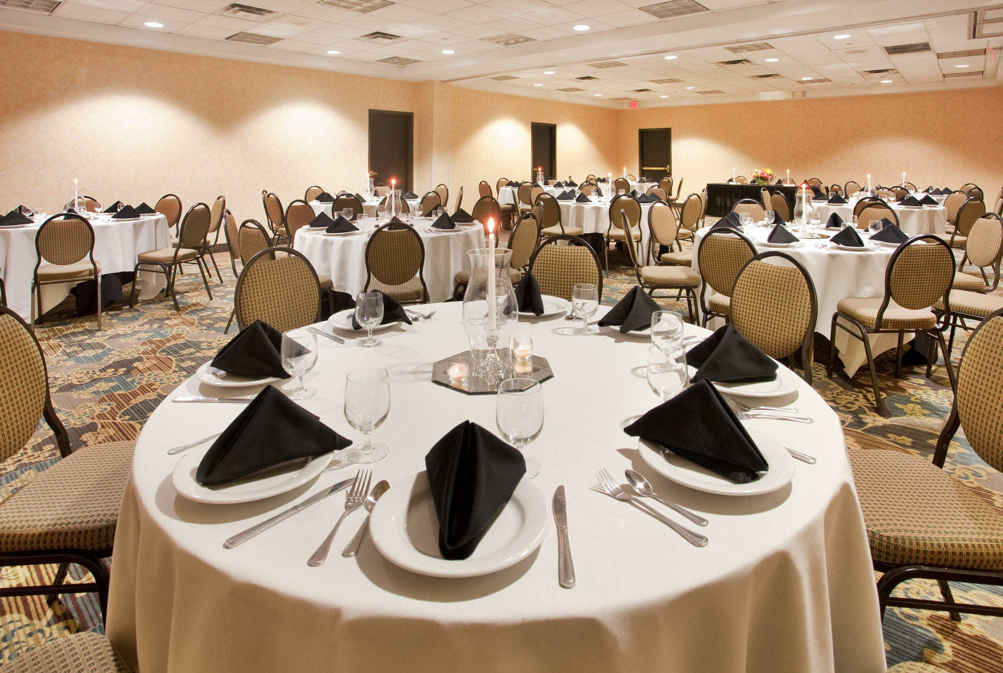 Holiday Inn Country Club Plaza Kansas City Exterior photo